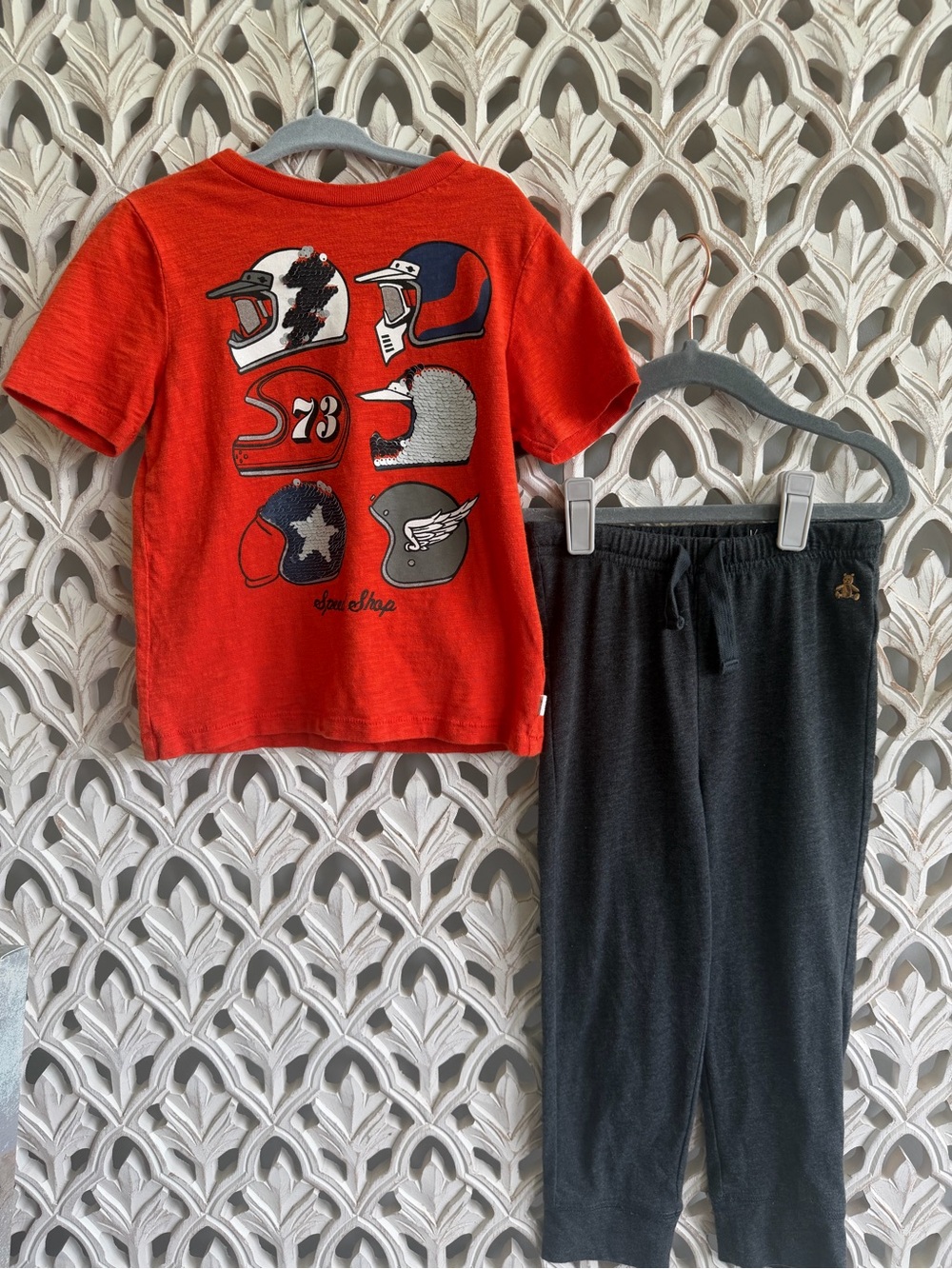 GAP Red Sequin Helmet Graphic Tee with Gray Joggers, XS and 4Y